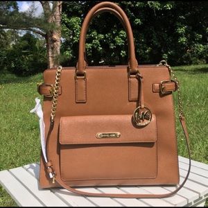 NWT MICHAEL KORS Tote - Retail: $358